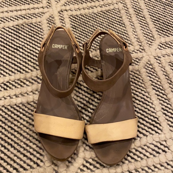 Wedge heels - Picture 1 of 4